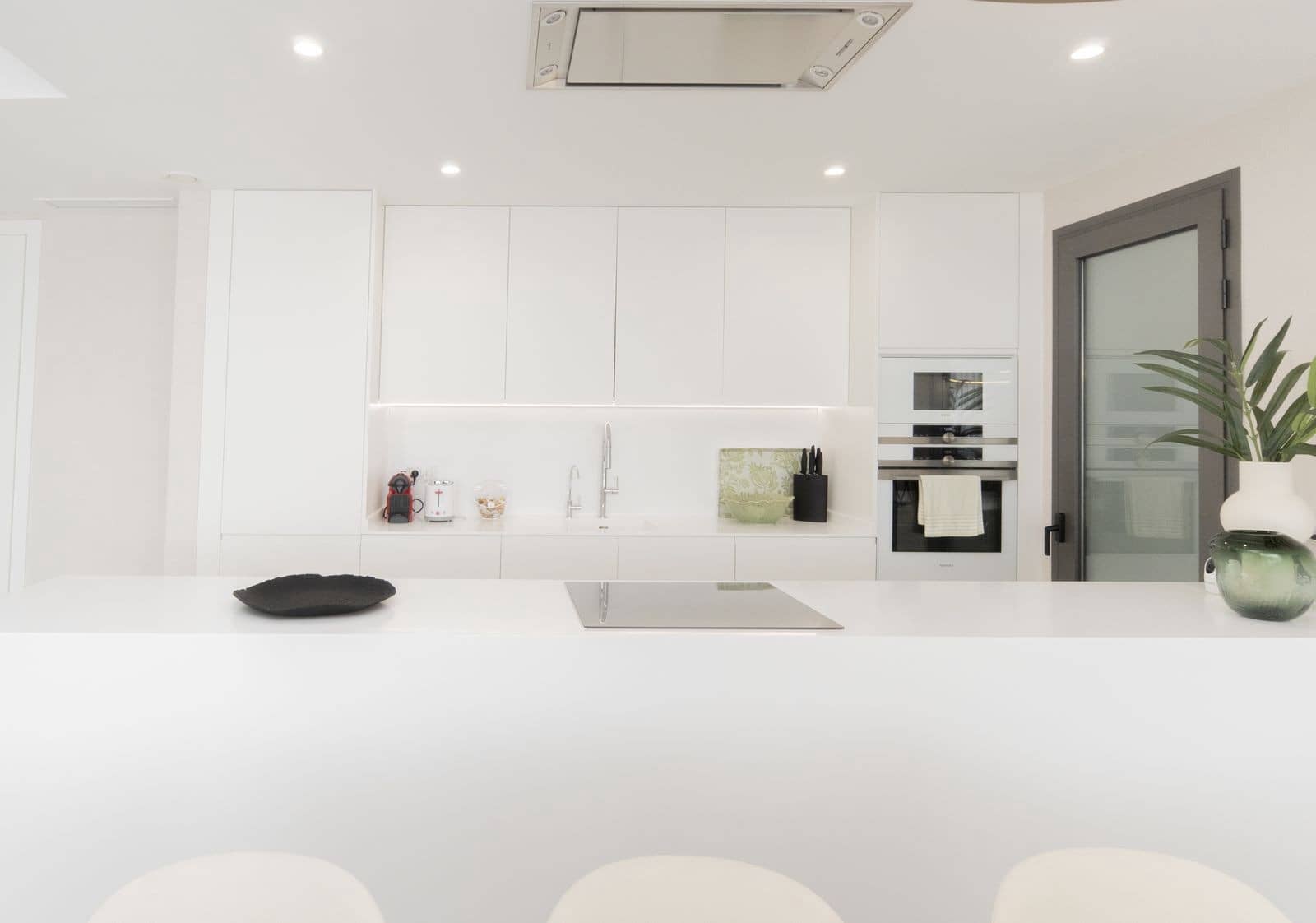 Apartamento de 3 habitaciones en Atalaya-Isdabe en venta con piscina garaje - 940.000 € (Ref: 8867002)