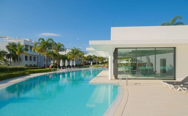 3 sypialnia Apartament na sprzedaż w Atalaya-Isdabe, Estepona z basenem garażem - 940 000 € (Ref: 8867002)