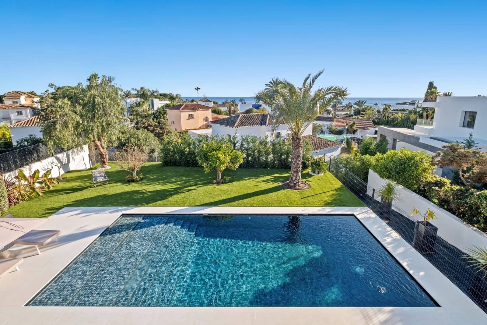 4 Zimmer Villa zu verkaufen in Marbella mit Pool Garage - 3.499.000 € (Ref: 8869469)