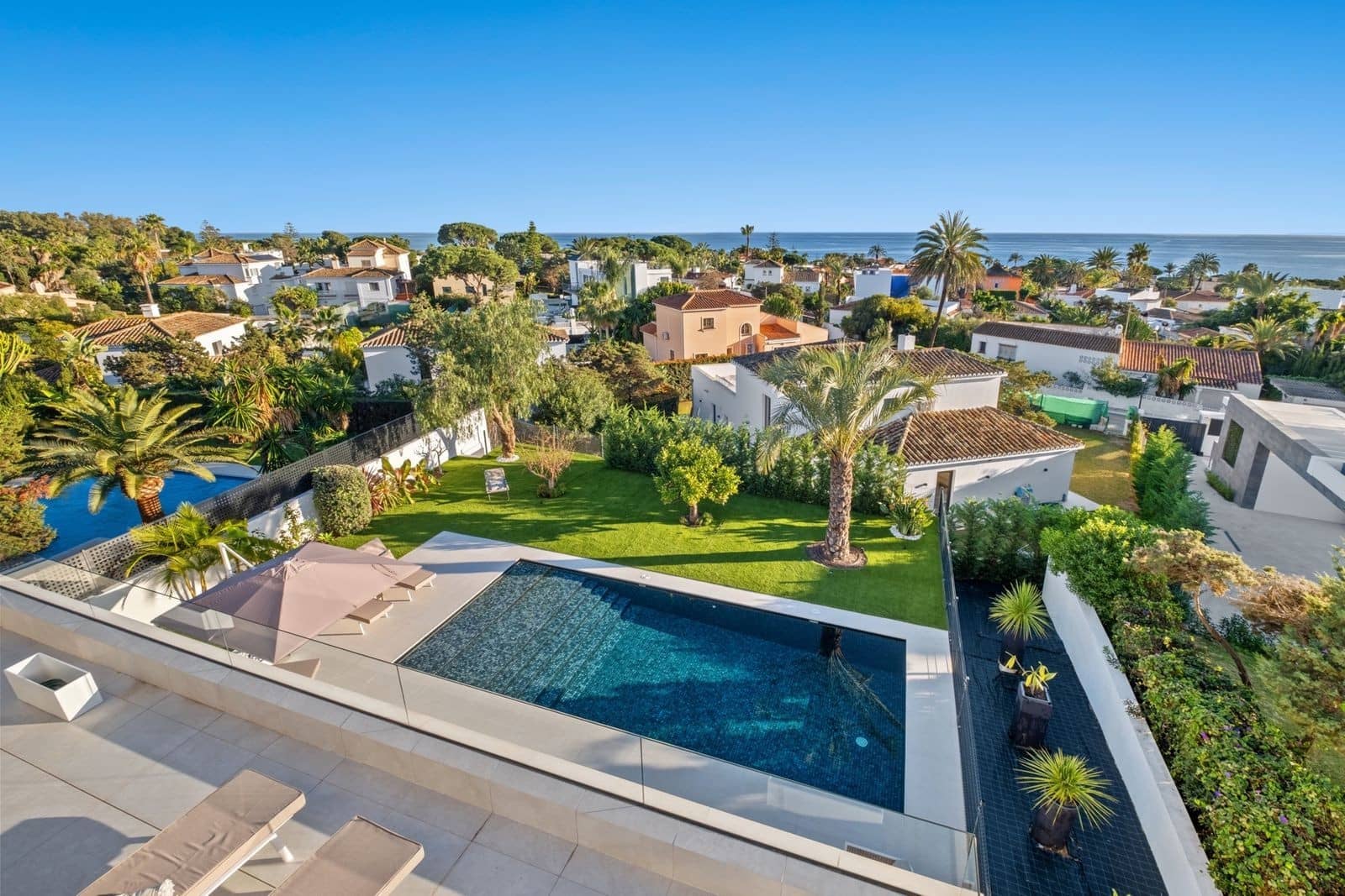 4 Zimmer Villa zu verkaufen in Marbella mit Pool Garage - 3.499.000 € (Ref: 8869469)