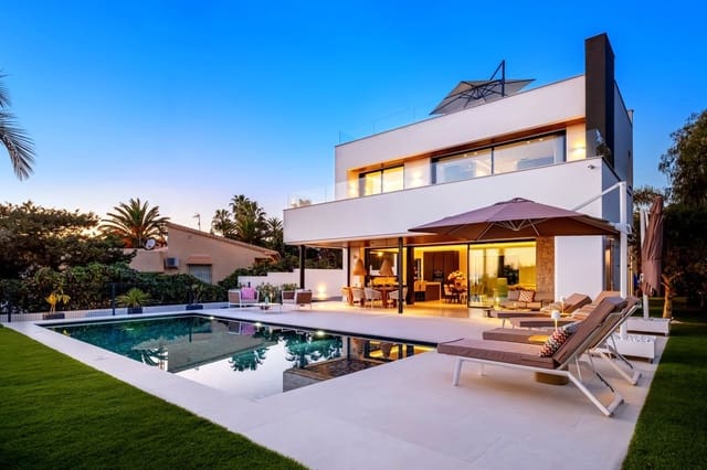 4 Zimmer Villa zu verkaufen in Marbella mit Pool Garage - 3.499.000 € (Ref: 8869469)