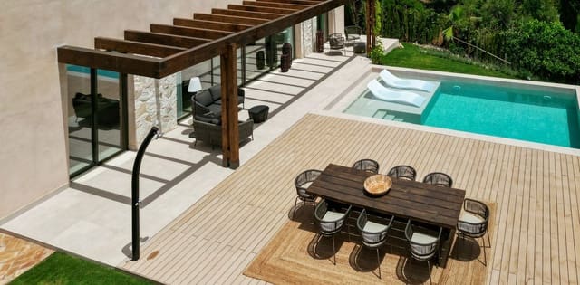 4 sypialnia Willa na sprzedaż w Benahavís z basenem garażem - 2 325 000 € (Ref: 8869471)