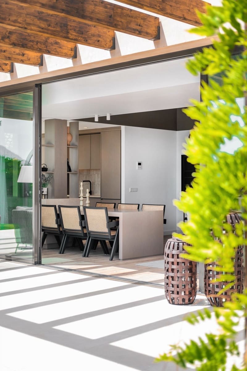 4 sypialnia Willa na sprzedaż w Benahavis z basenem garażem - 2 325 000 € (Ref: 8869471)