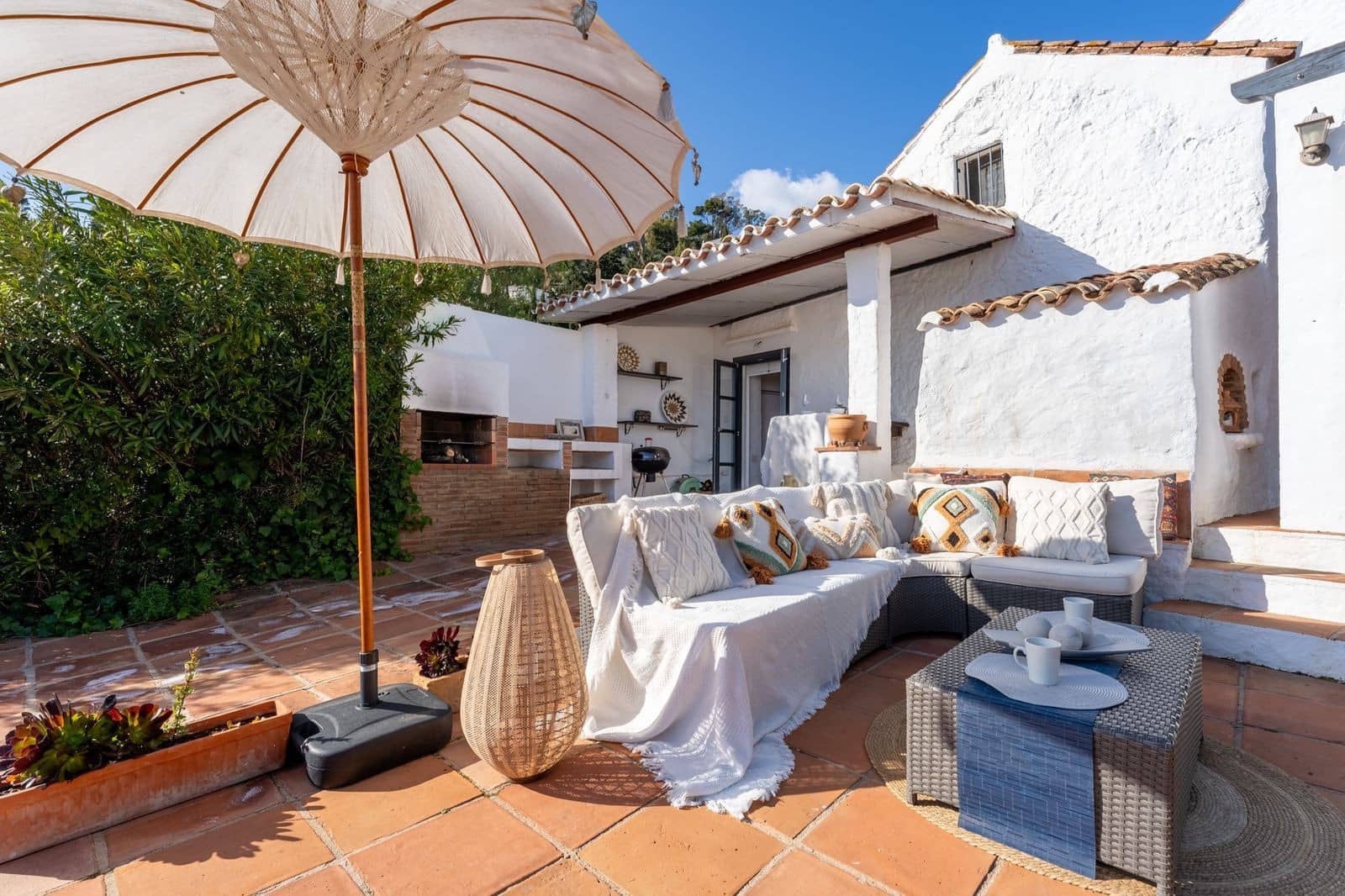 4 bedroom Villa for sale in Mijas with pool garage - € 925,000 (Ref: 8869472)