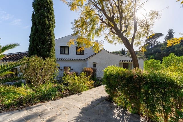 4 sovrum Villa till salu i Mijas med pool garage - 925 000 € (Ref: 8869472)