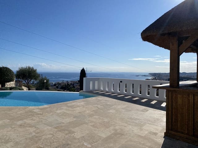 5 quarto Moradia para venda em Torreblanca, Fuengirola com piscina garagem - 1 155 000 € (Ref: 8879642)