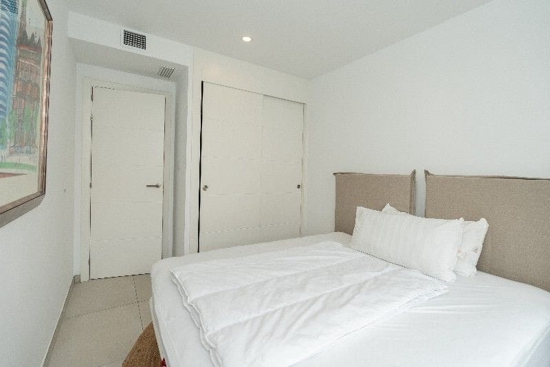 3 sovrum Takvåning till salu i Marbella med pool garage - 1 249 000 € (Ref: 8884062)