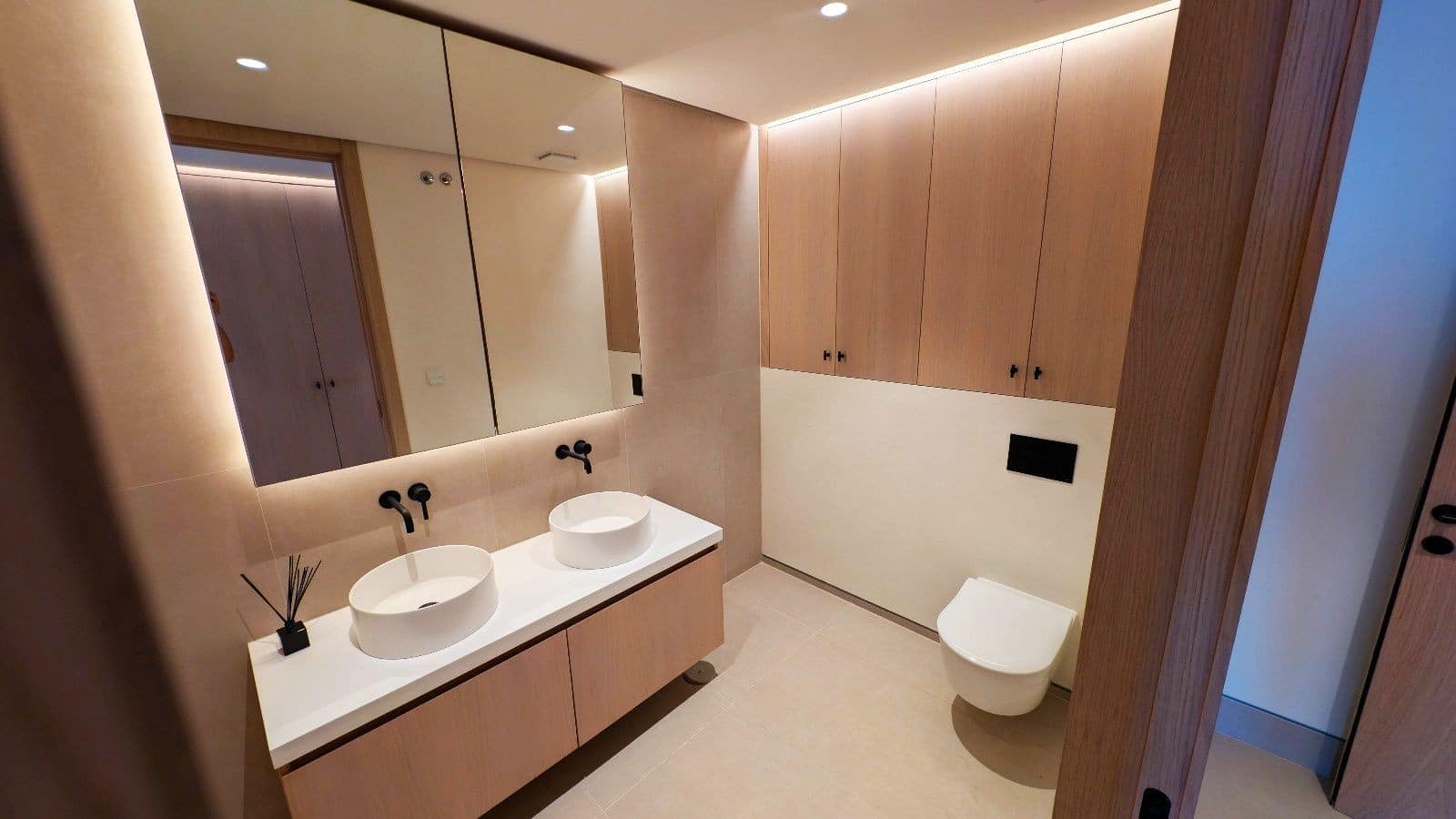 3 soveværelse Lejlighed til salg i Malaga by med swimmingpool garage - € 1.895.000 (Ref: 8884067)