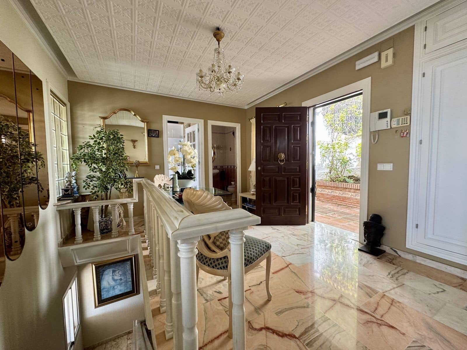 Chalet de 6 habitaciones en Mijas en venta con piscina garaje - 1.450.000 € (Ref: 8884070)