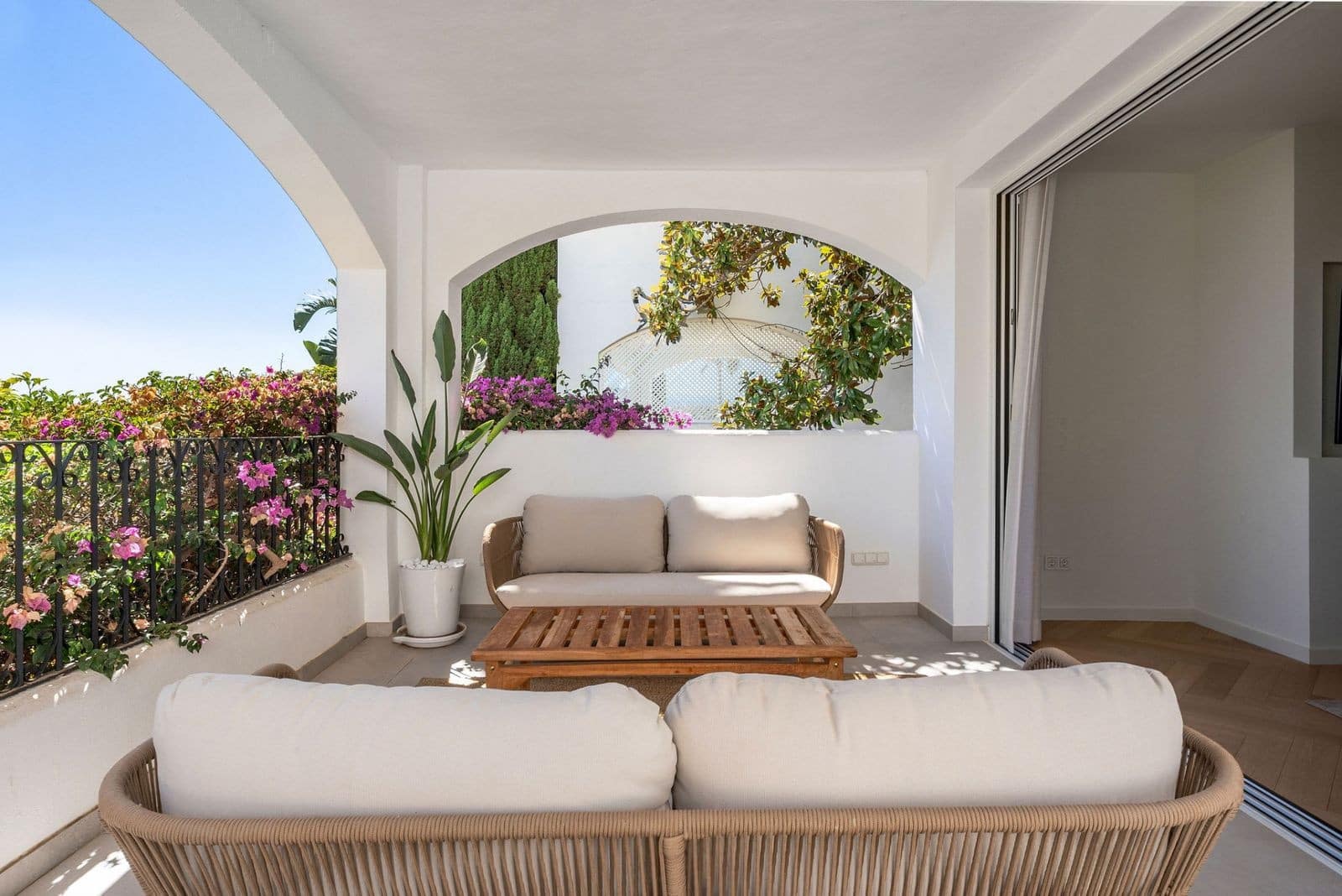 4 chambre Maison de Ville à vendre à Golden Mile avec piscine garage - 1 899 000 € (Ref: 8885869)