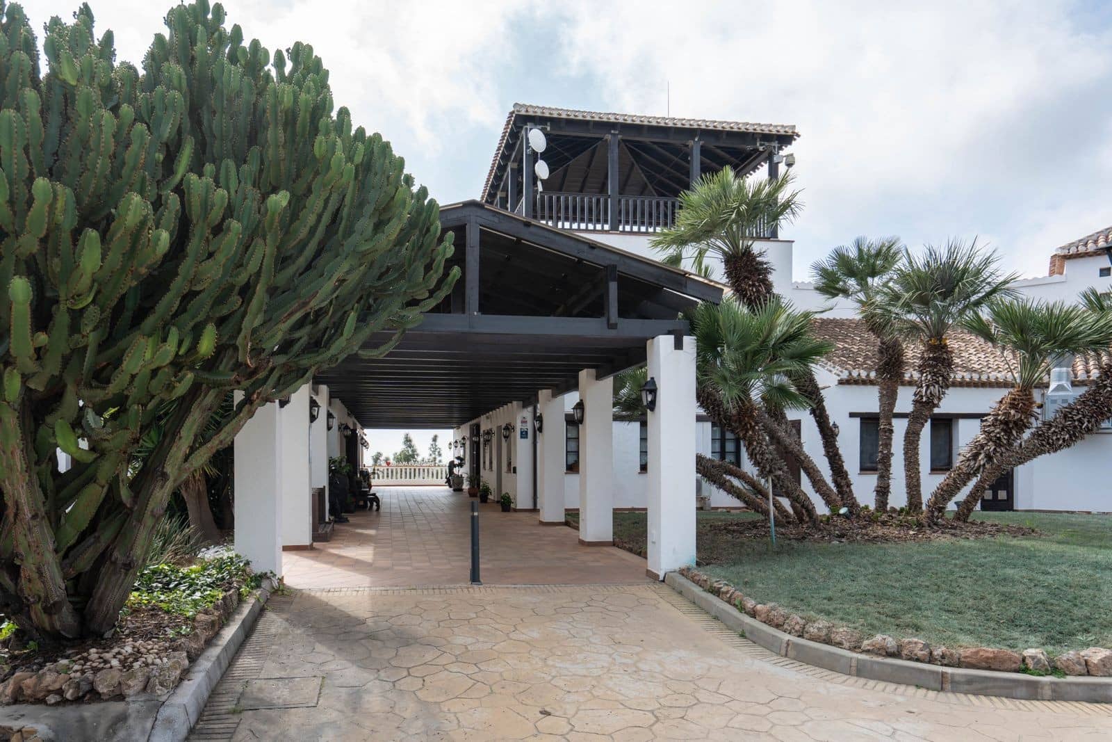 3 soveværelse Byhus til salg i El Chaparral med swimmingpool garage - € 850.000 (Ref: 8887828)