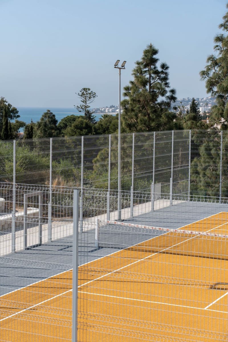 3 soveværelse Byhus til salg i El Chaparral med swimmingpool garage - € 850.000 (Ref: 8887828)