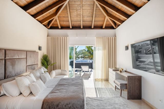 Ático de 3 habitaciones en Marbella en venta con piscina garaje - 2.950.000 € (Ref: 8887834)