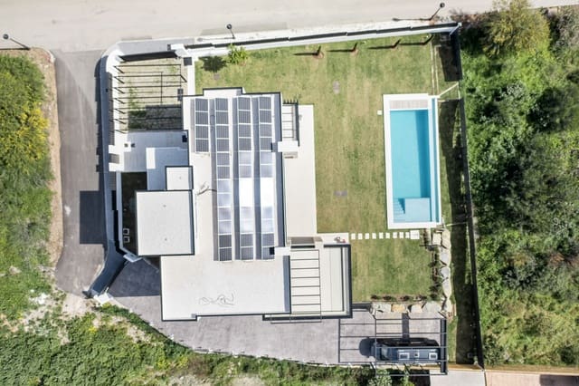 4 Zimmer Villa zu verkaufen in Benahavís mit Pool Garage - 3.485.000 € (Ref: 8899921)