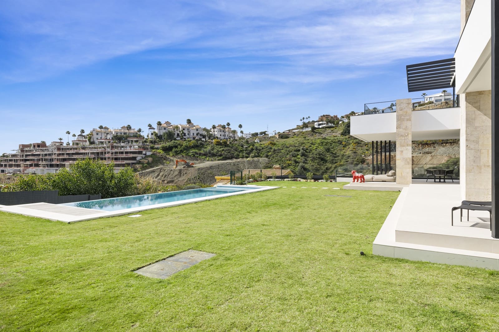 4 bedroom Villa for sale in Benahavis with pool garage - € 3,485,000 (Ref: 8899921)