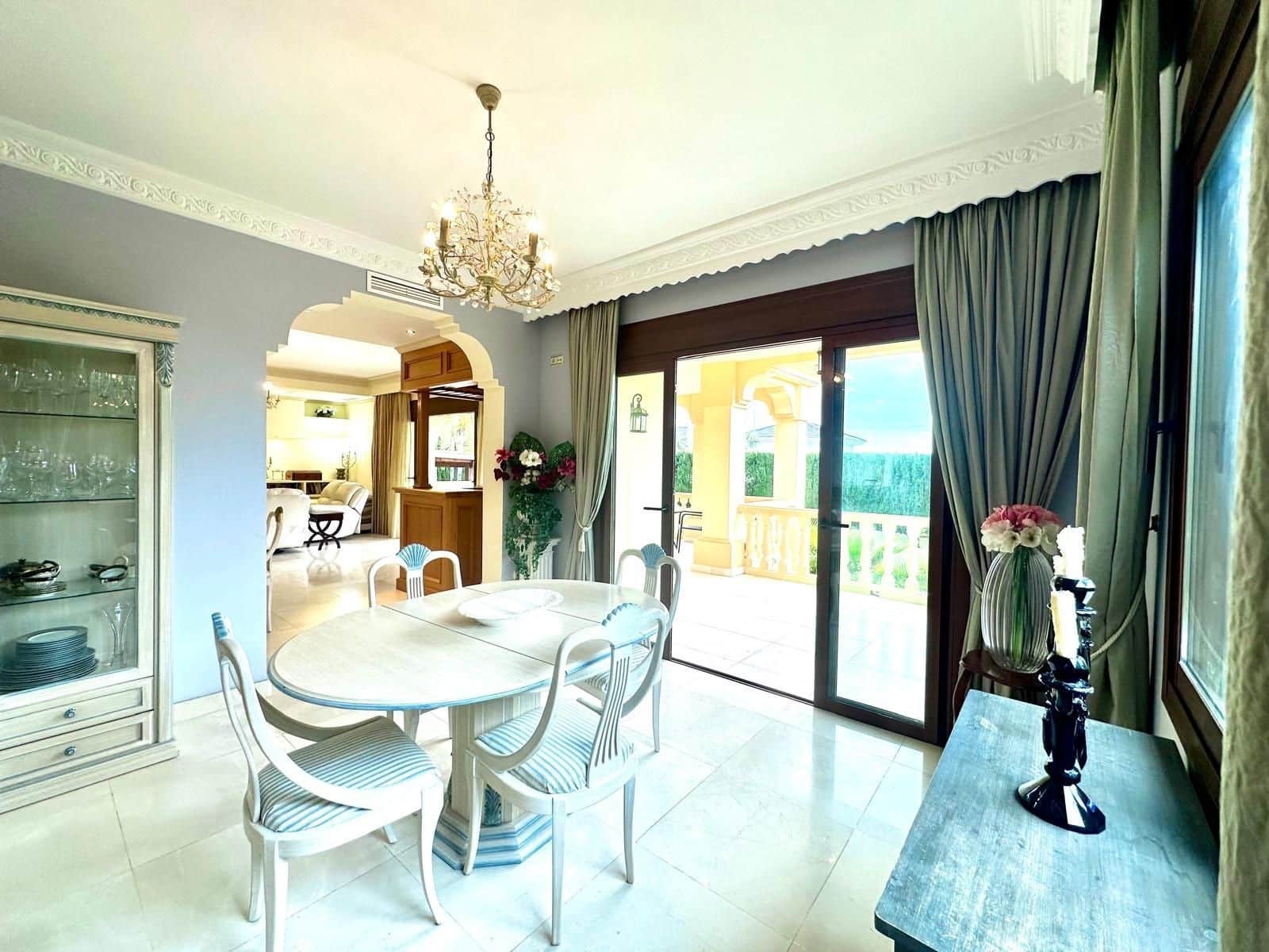 5 camera da letto Villa in vendita in La Quinta con piscina garage - 2.400.000 € (Rif: 8921424)