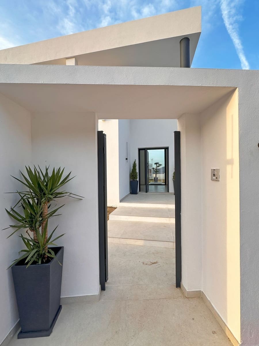 6 makuuhuone Huvila myytävänä paikassa Mijas Costa mukana uima-altaan 
autotalli - 2 295 000 € (Ref: 8926753)