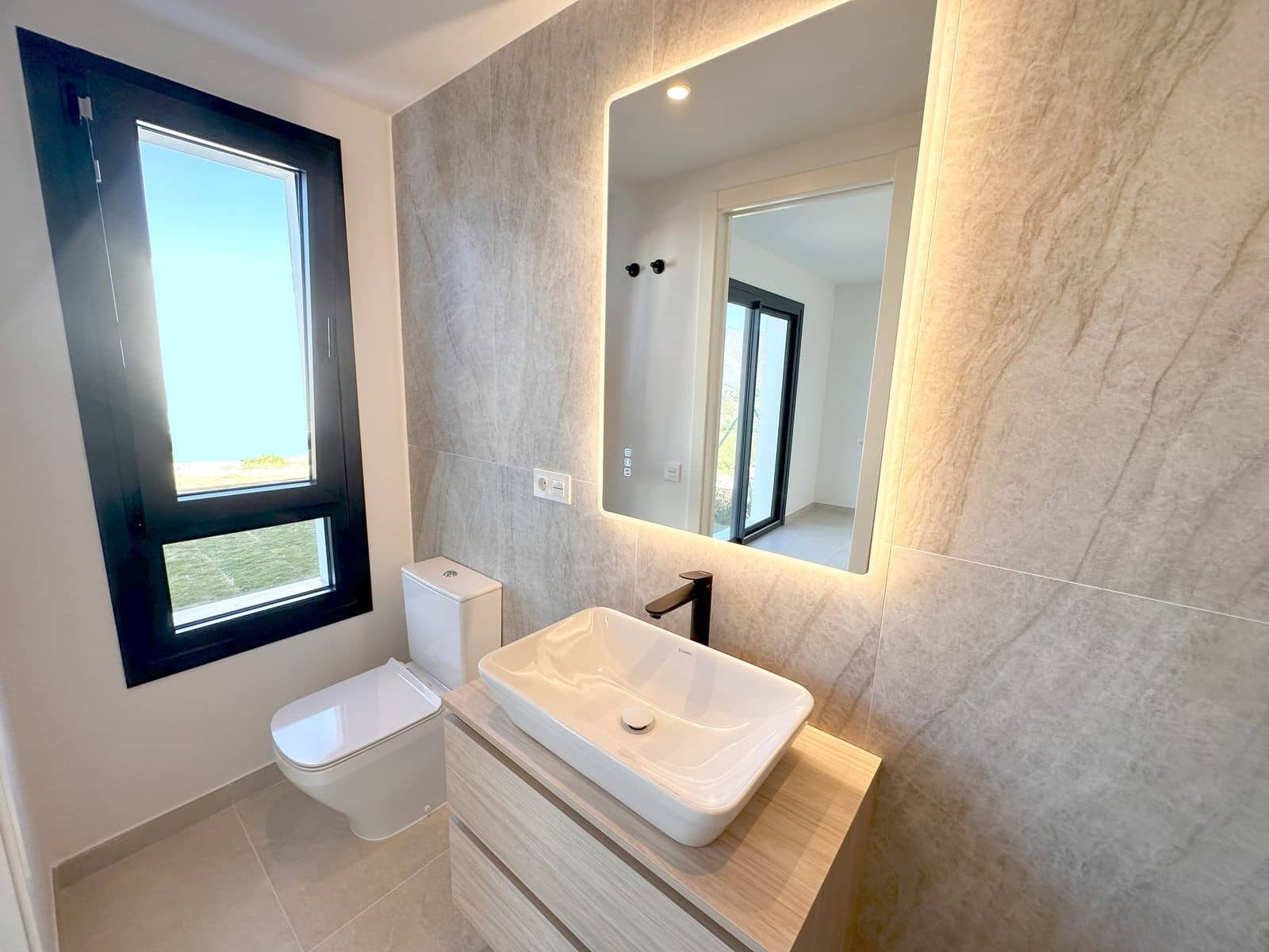 6 makuuhuone Huvila myytävänä paikassa Mijas Costa mukana uima-altaan 
autotalli - 2 295 000 € (Ref: 8926753)