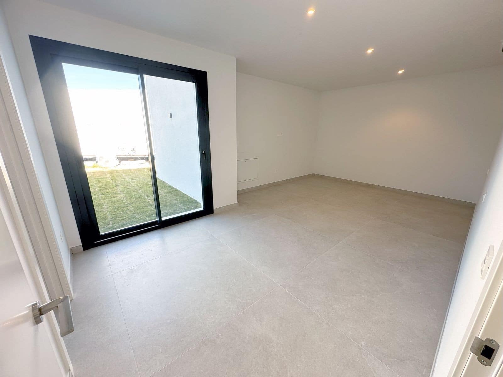 6 makuuhuone Huvila myytävänä paikassa Mijas Costa mukana uima-altaan 
autotalli - 2 295 000 € (Ref: 8926753)