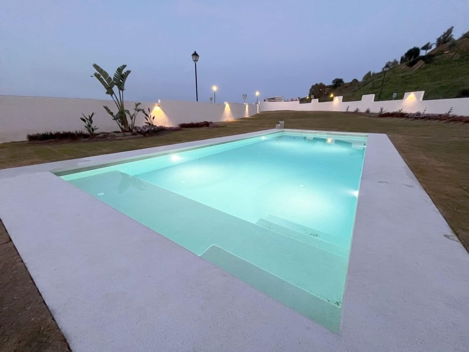 6 makuuhuone Huvila myytävänä paikassa Mijas Costa mukana uima-altaan 
autotalli - 2 295 000 € (Ref: 8926753)