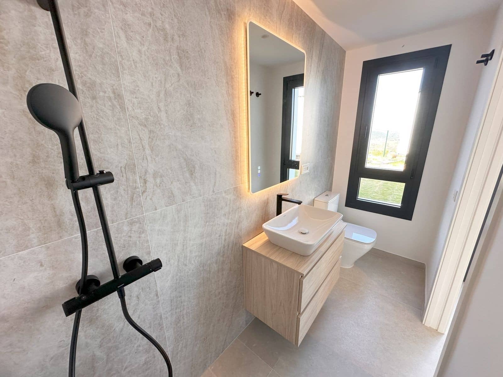 6 makuuhuone Huvila myytävänä paikassa Mijas Costa mukana uima-altaan 
autotalli - 2 295 000 € (Ref: 8926753)