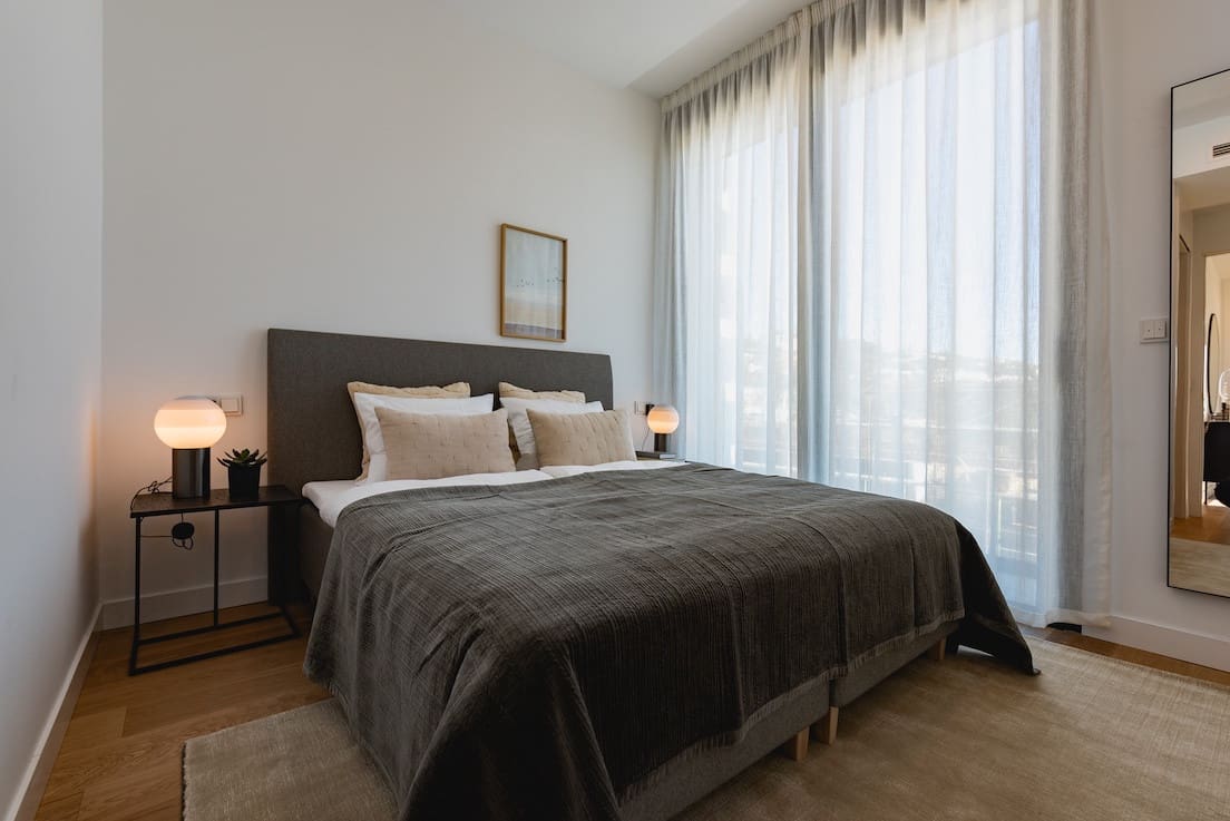 4 sypialnia Dom na sprzedaż w Marbella z basenem garażem - 1 800 000 € (Ref: 8941299)