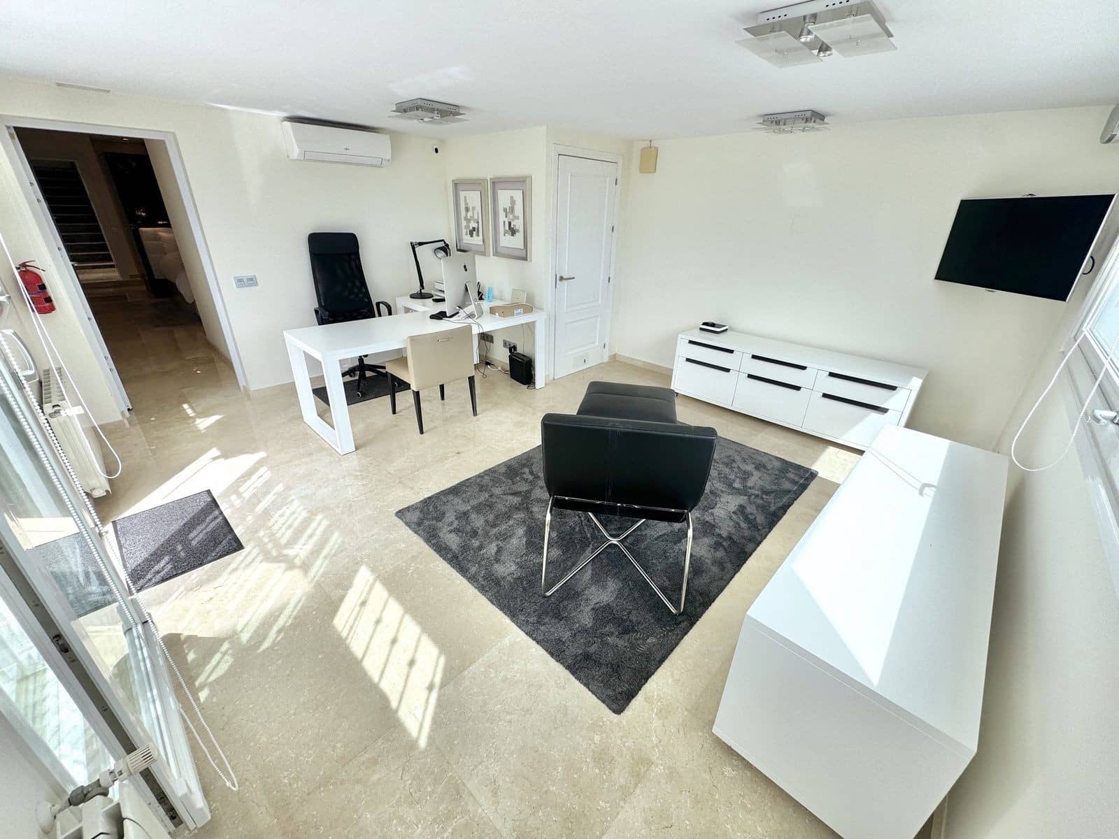 5 sypialnia Willa na sprzedaż w Benalmadena z basenem garażem - 1 495 000 € (Ref: 8941305)