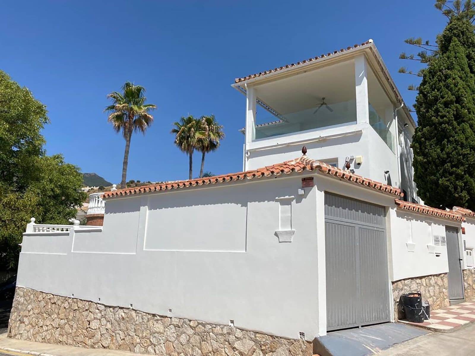 5 sypialnia Willa na sprzedaż w Benalmadena z basenem garażem - 1 495 000 € (Ref: 8941305)