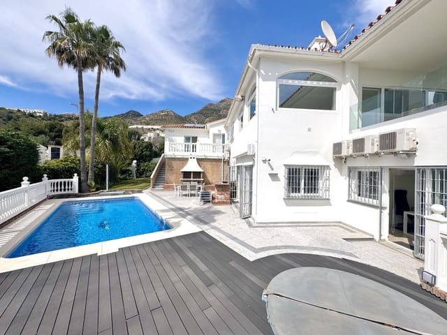 5 sypialnia Willa na sprzedaż w Benalmádena z basenem garażem - 1 495 000 € (Ref: 8941305)
