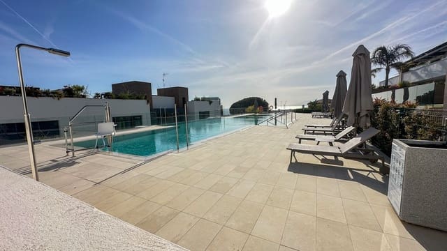 3 bedroom Apartment for sale in Marbella with pool garage - € 995,000 (Ref: 8941308)