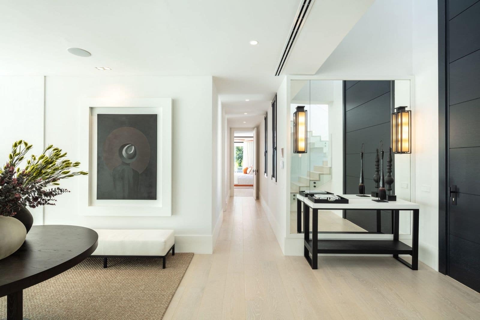 6 bedroom Villa for sale in La Quinta with pool garage - € 9,750,000 (Ref: 8941310)