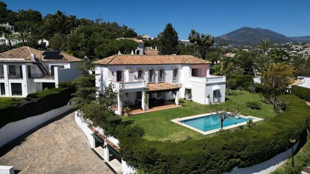 6 slaapkamer Villa te koop in Nueva Andalucia, Marbella met zwembad garage - € 3.150.000 (Ref: 8950711)