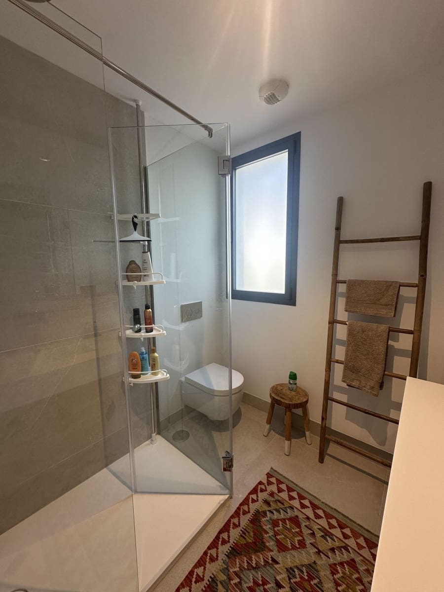 2 bedroom Penthouse for sale in Marbella with pool garage - € 798,000 (Ref: 8950714)