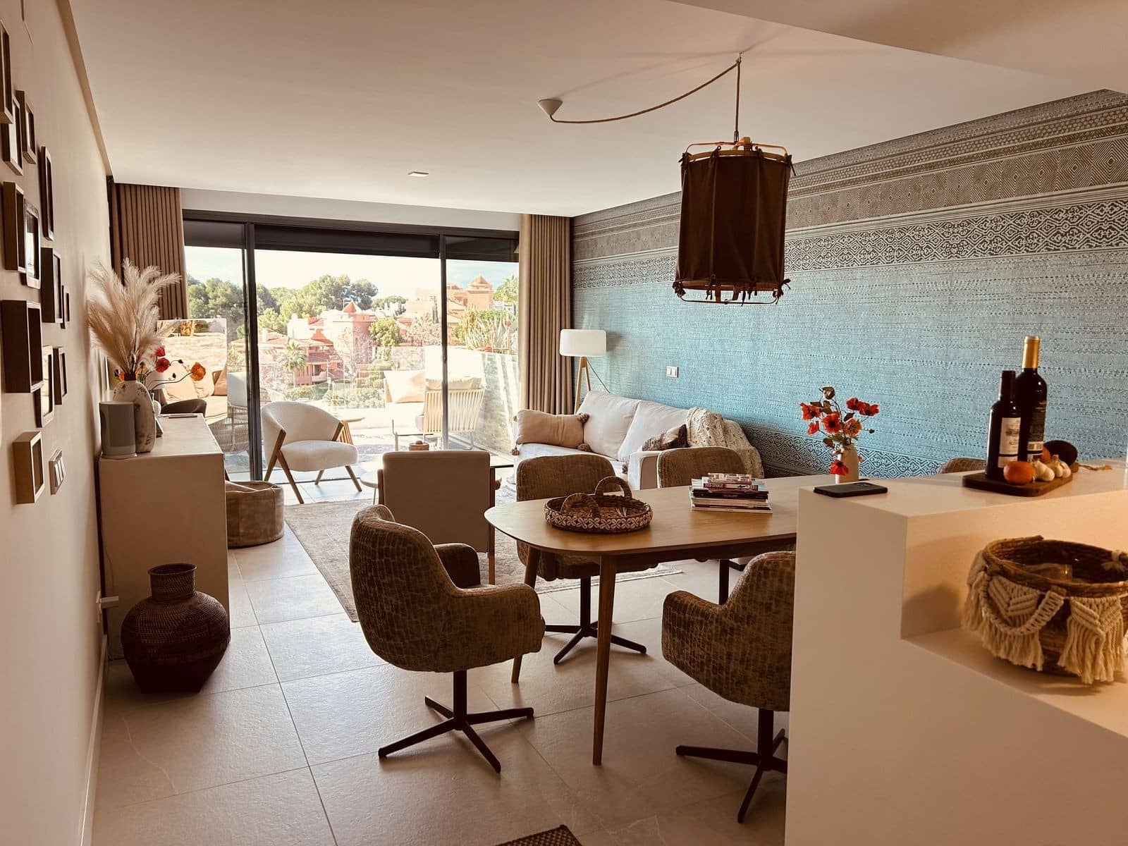 2 bedroom Penthouse for sale in Marbella with pool garage - € 798,000 (Ref: 8950714)