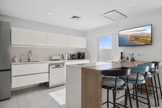 3 soveværelse Villa til salg i Benalmádena med swimmingpool garage - € 1.200.000 (Ref: 8950715)
