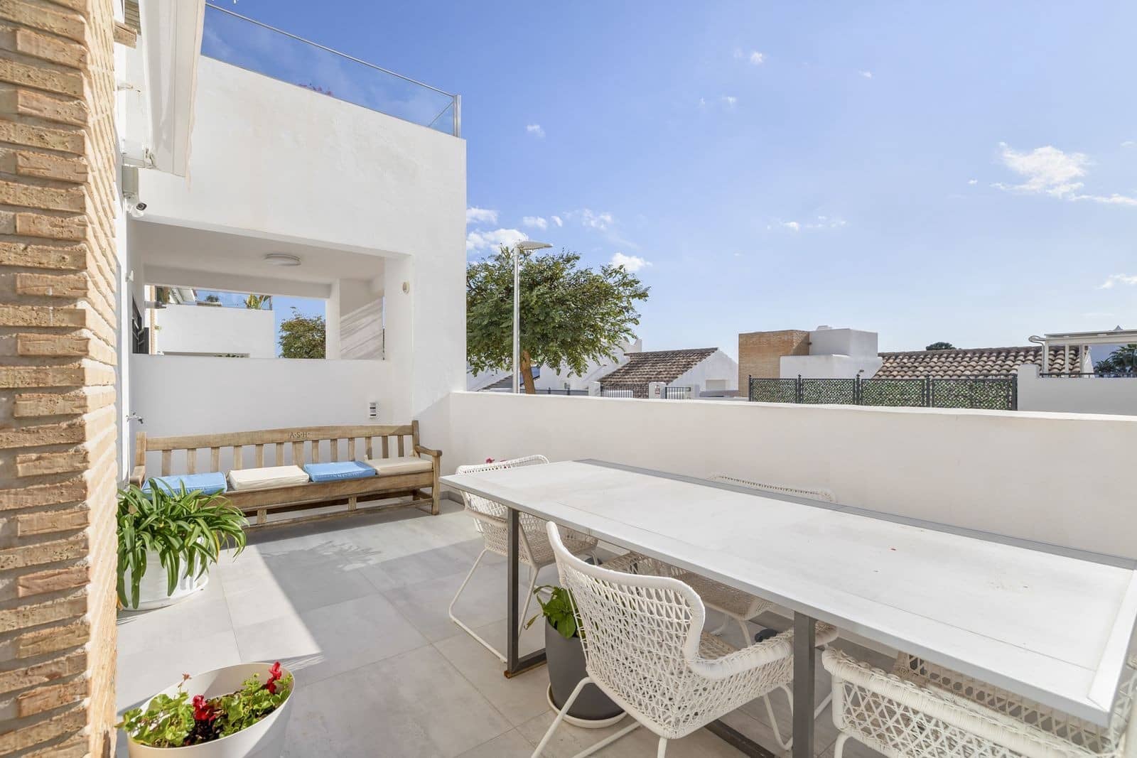 3 bedroom Villa for sale in Benalmadena with pool garage - € 1,200,000 (Ref: 8950715)