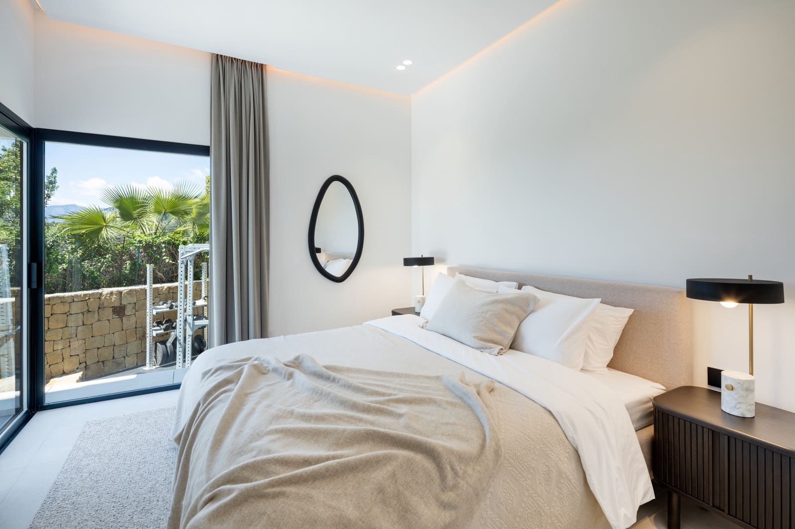 5 slaapkamer Villa te koop in Los Arqueros met zwembad garage - € 5.795.000 (Ref: 8952623)