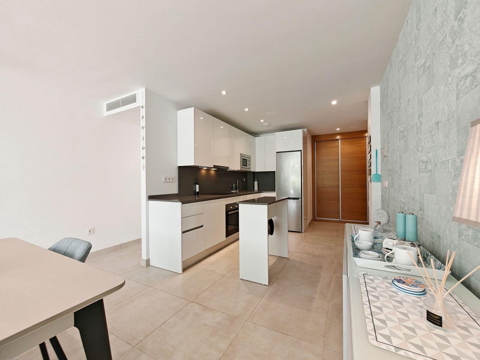 3 bedroom Apartment for sale in La Cala de Mijas with pool garage - € 525,000 (Ref: 8954299)