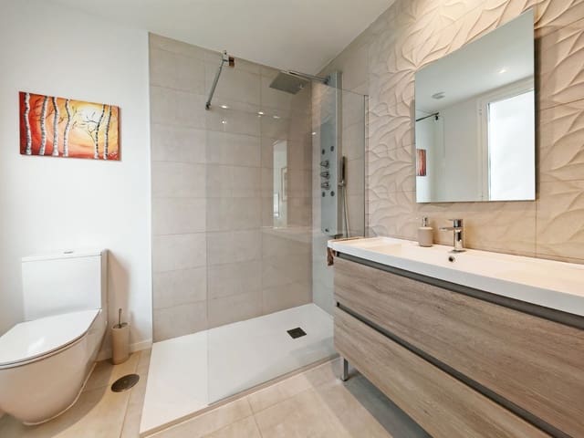 3 quarto Apartamento para venda em La Cala de Mijas, Mijas com piscina garagem - 499 000 € (Ref: 8954299)