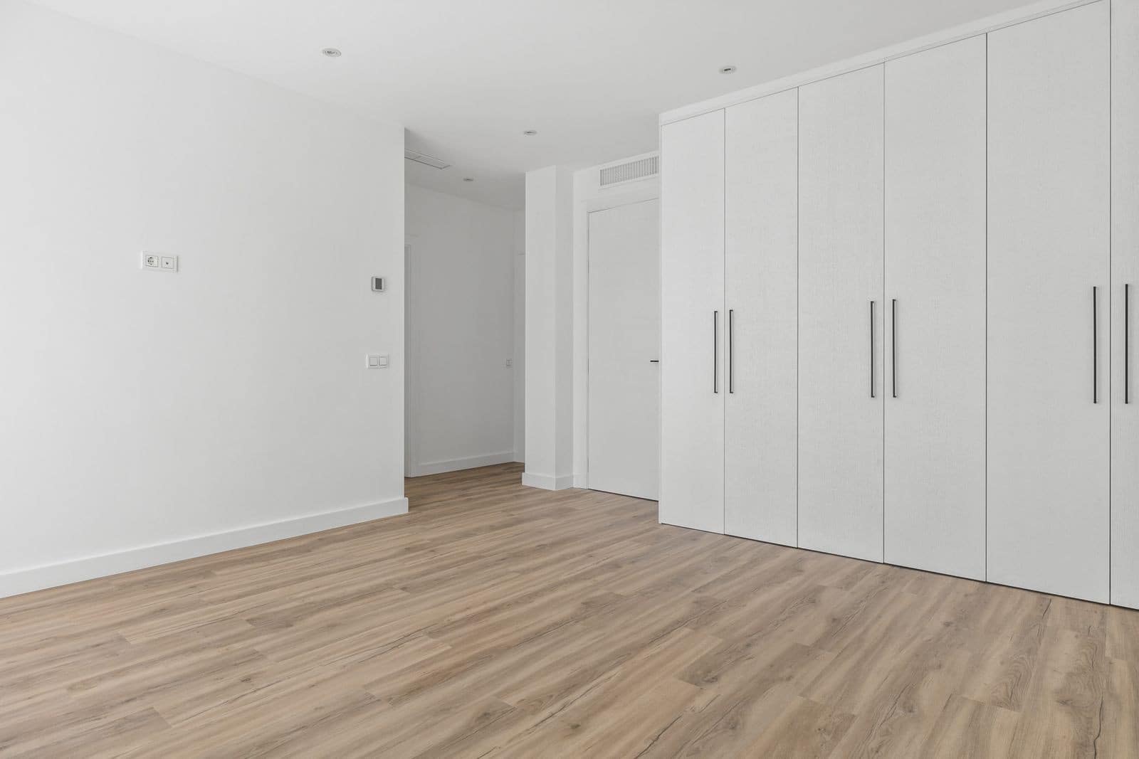 5 sypialnia Willa na sprzedaż w San Pedro de Alcantara z basenem garażem - 2 950 000 € (Ref: 8957208)