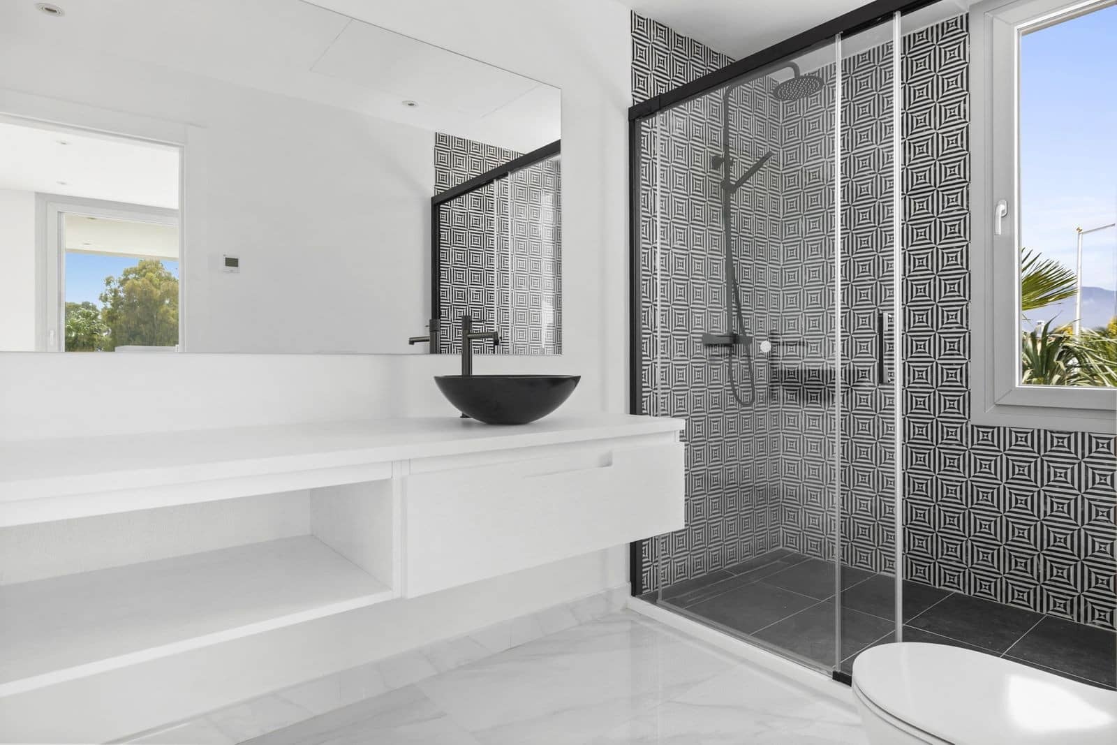 5 sypialnia Willa na sprzedaż w San Pedro de Alcantara z basenem garażem - 2 950 000 € (Ref: 8957208)