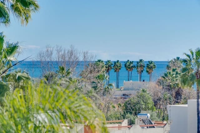 4 sovrum Villa till salu i Costalita, Estepona med pool garage - 1 595 000 € (Ref: 8957209)
