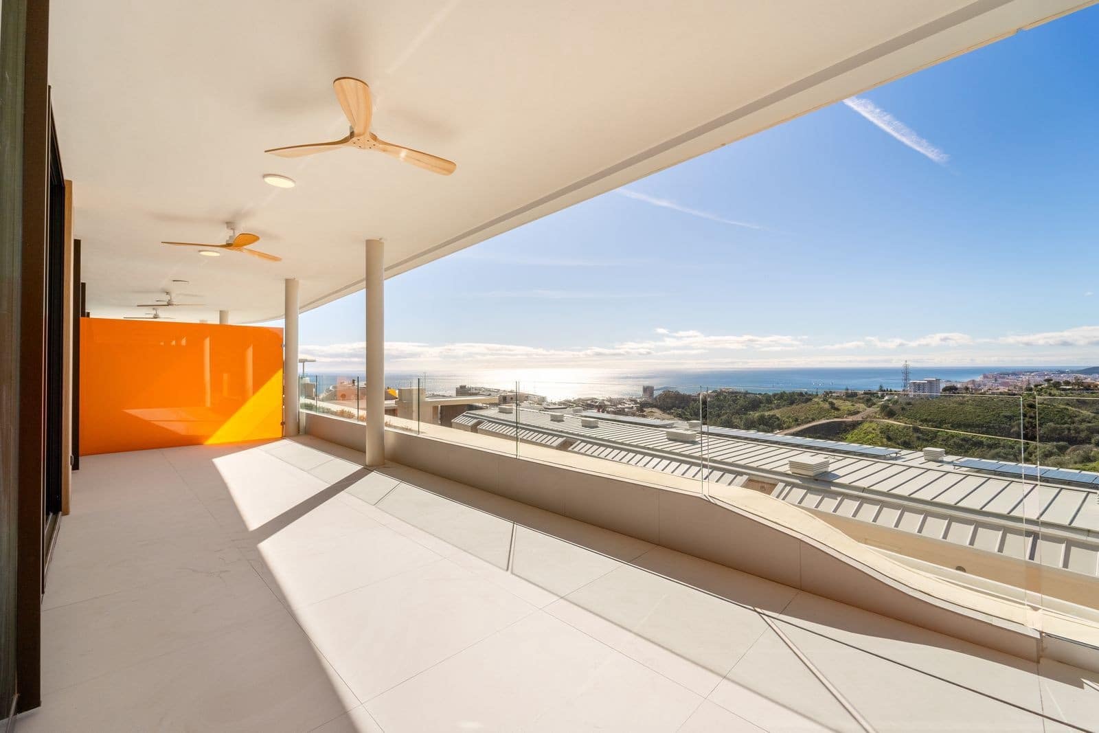 3 bedroom Apartment for sale in Fuengirola with pool garage - € 795,000 (Ref: 8961699)