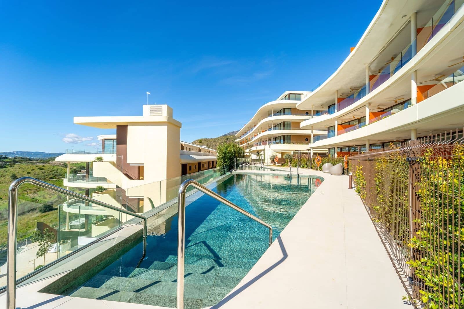3 bedroom Apartment for sale in Fuengirola with pool garage - € 795,000 (Ref: 8961699)