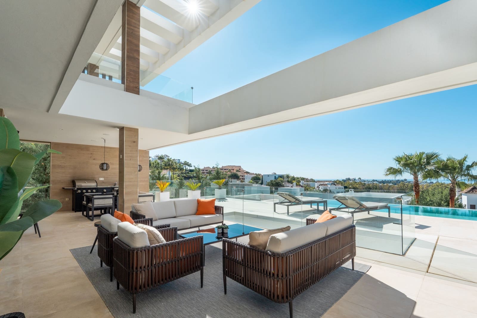 5 sovrum Villa till salu i Benahavis med pool garage - 4 995 000 € (Ref: 8968431)