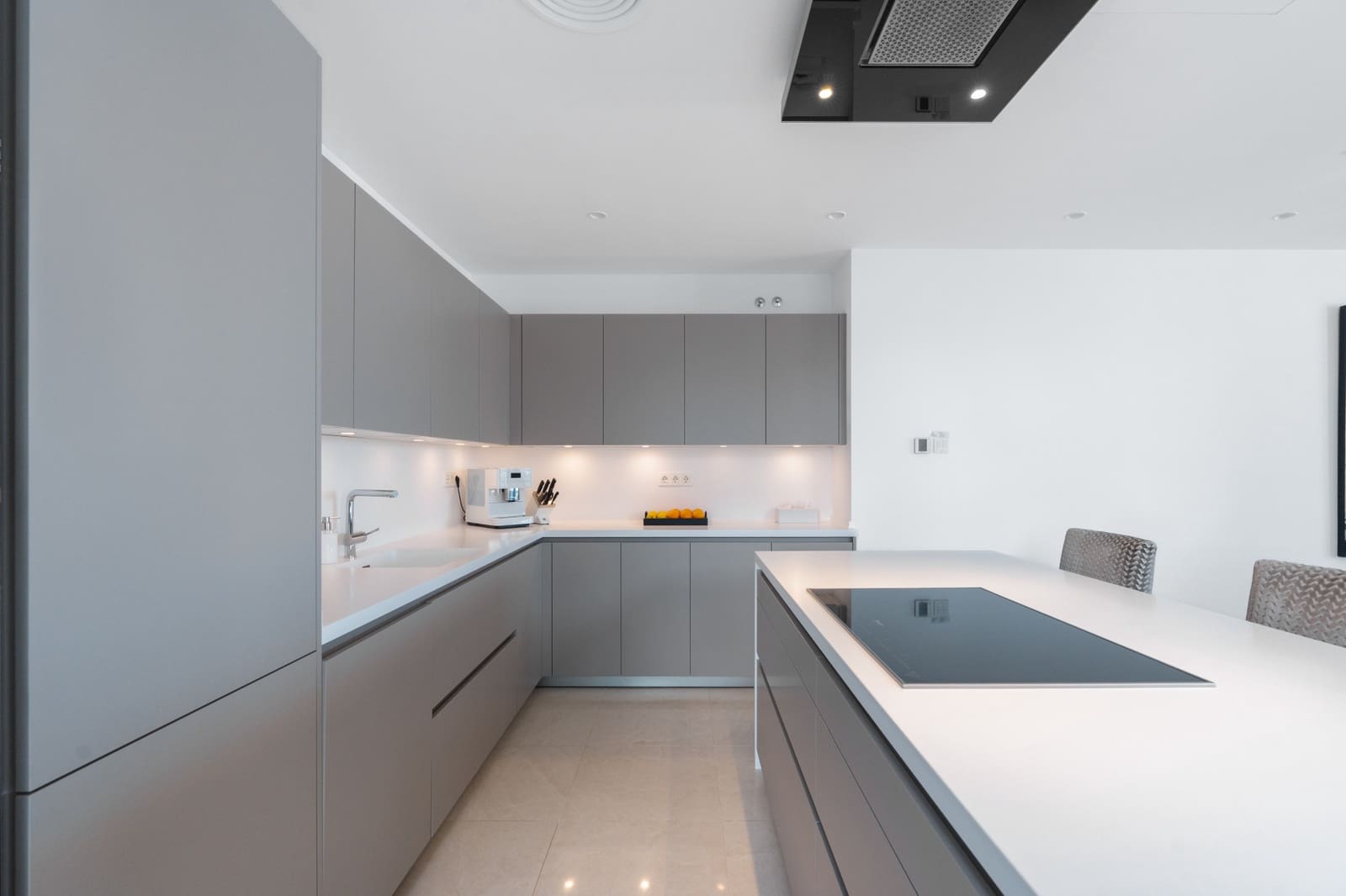 5 sovrum Villa till salu i Benahavis med pool garage - 4 995 000 € (Ref: 8968431)