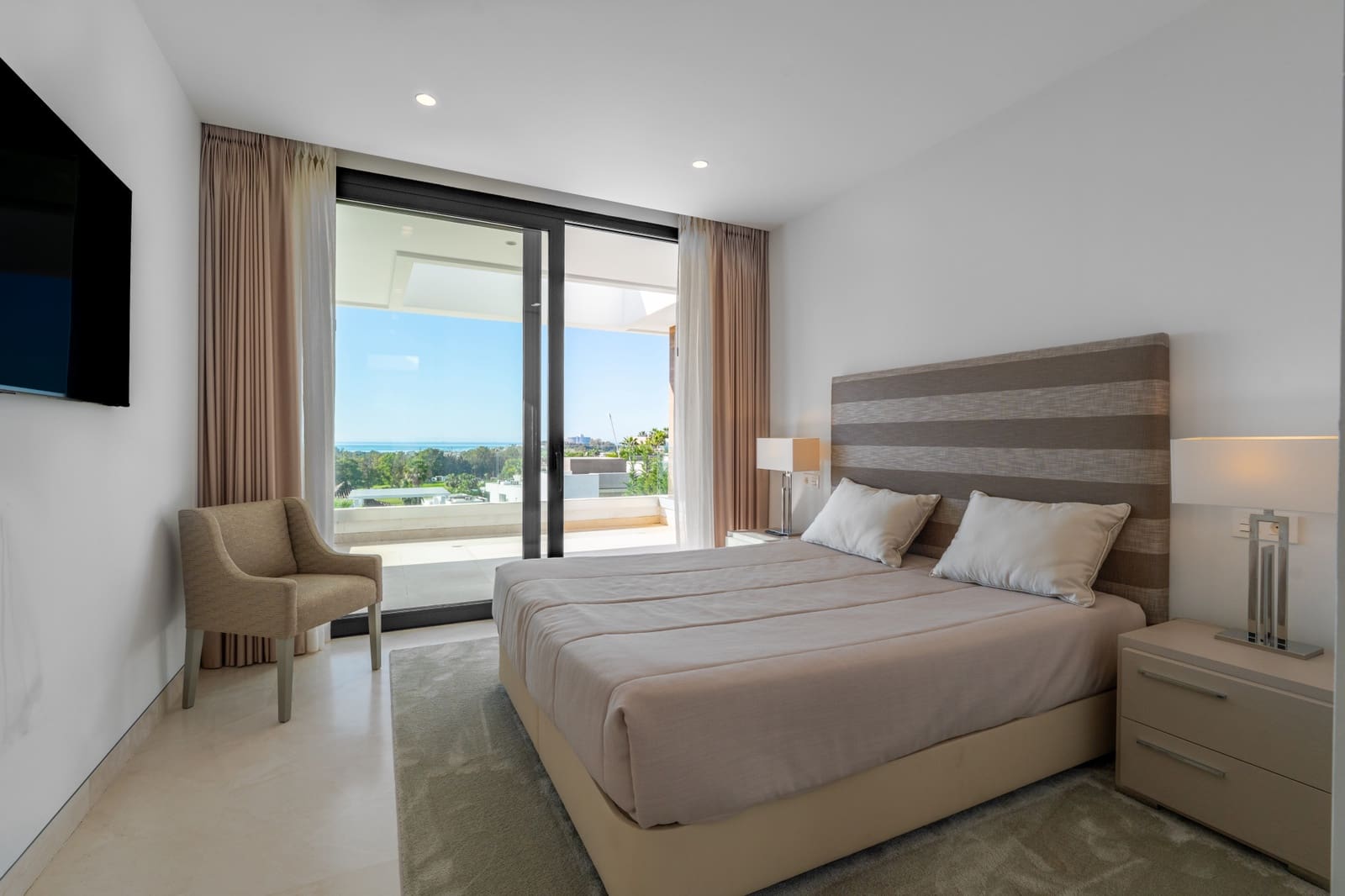 5 sovrum Villa till salu i Benahavis med pool garage - 4 995 000 € (Ref: 8968431)