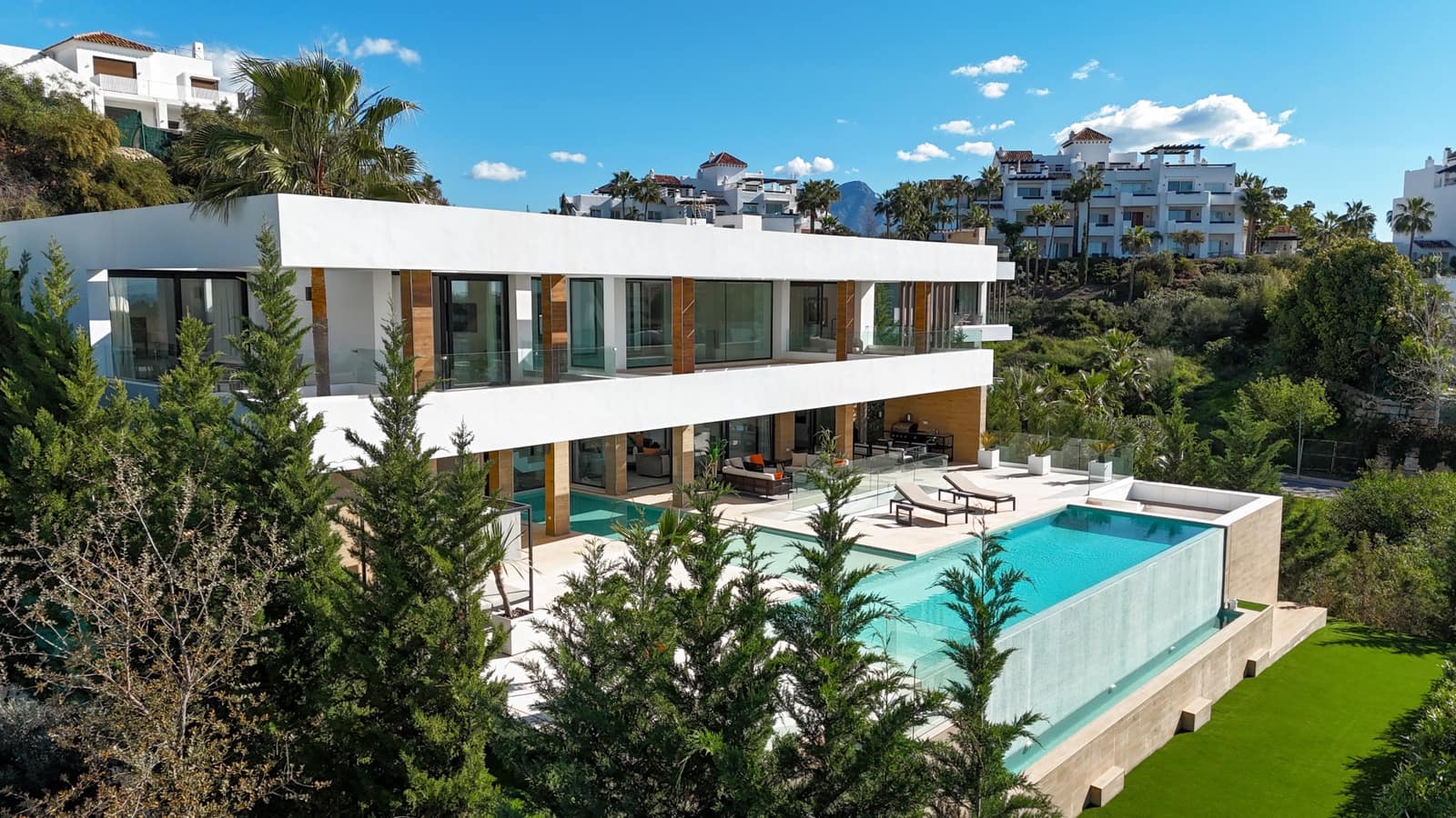 5 sovrum Villa till salu i Benahavis med pool garage - 4 995 000 € (Ref: 8968431)