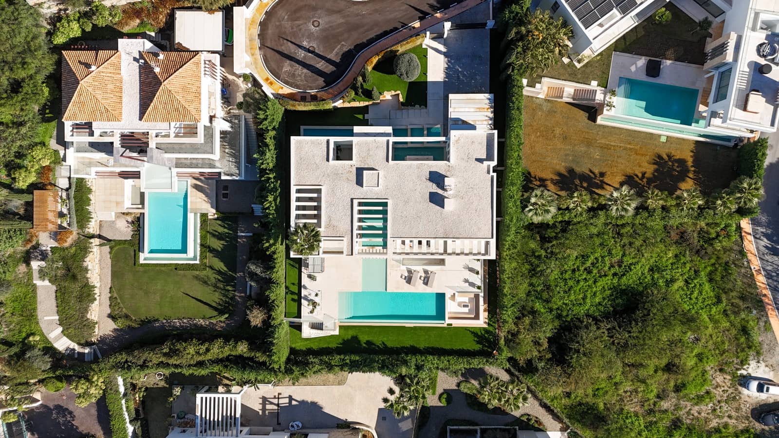 5 sovrum Villa till salu i Benahavis med pool garage - 4 995 000 € (Ref: 8968431)