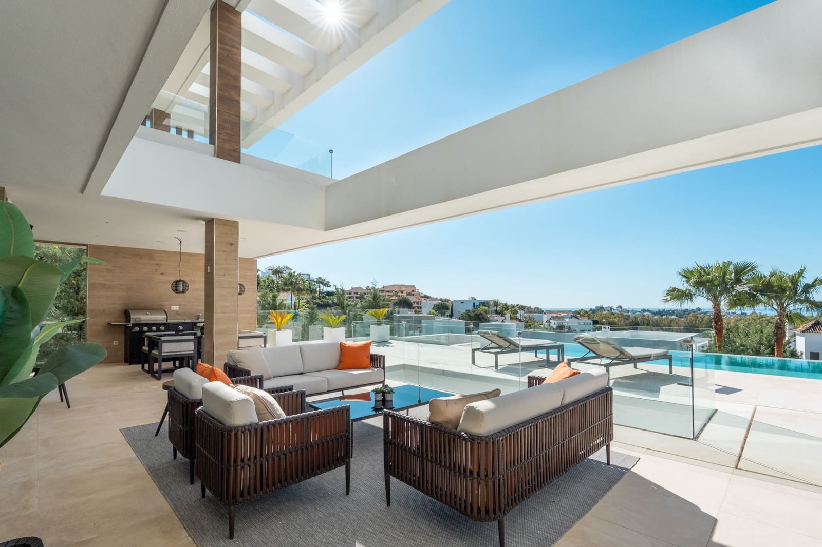 5 sovrum Villa till salu i Benahavis med pool garage - 4 995 000 € (Ref: 8968431)